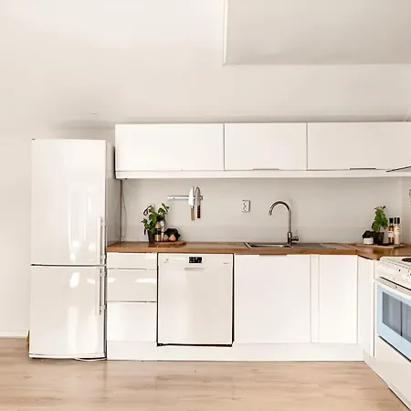 Lejlighed Modern In Charming Area *