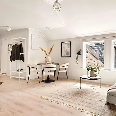 Modern In Charming Area Διαμέρισμα Μπέργκεν